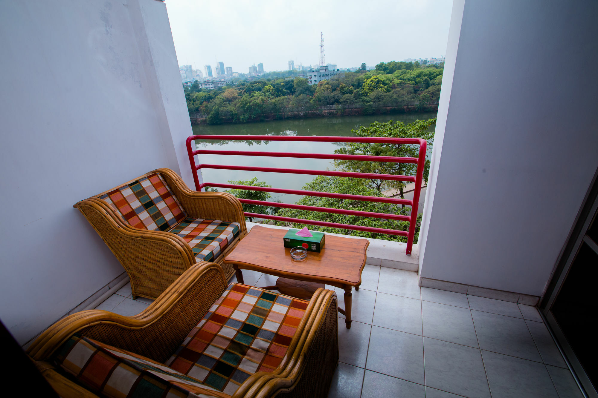 Hotel Golden Deer Ντάκα Εξωτερικό φωτογραφία