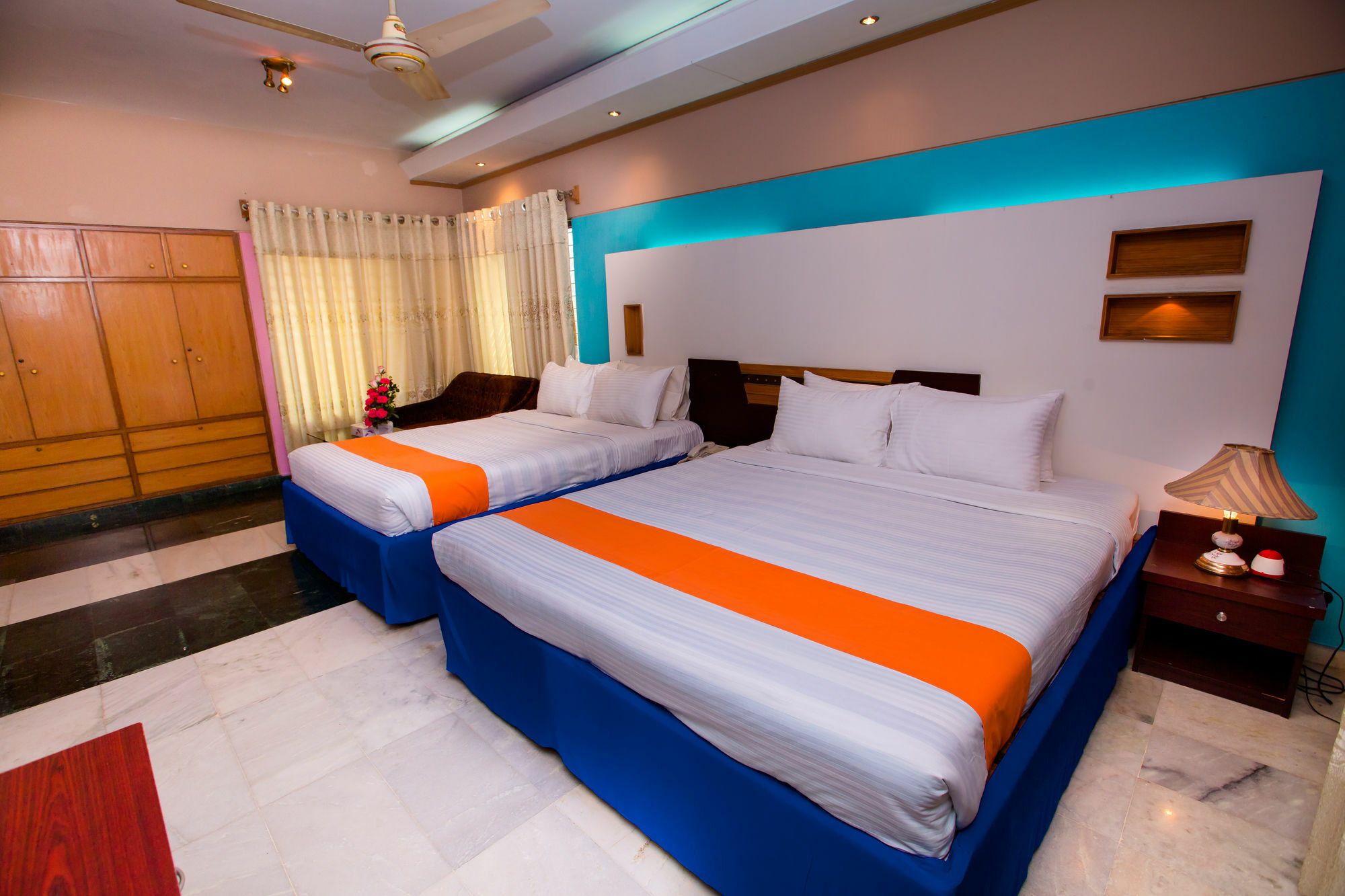 Hotel Golden Deer Ντάκα Εξωτερικό φωτογραφία
